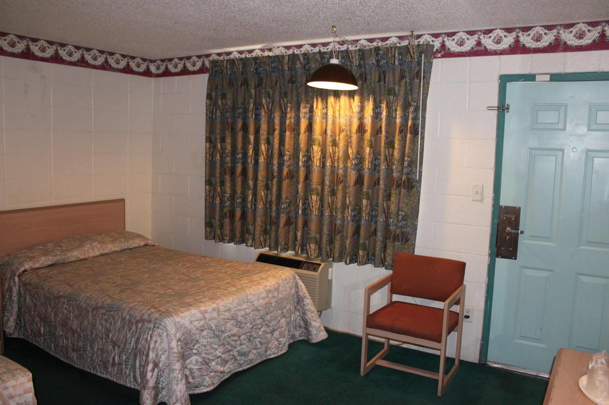 Century 21 Motel Las Cruces Εξωτερικό φωτογραφία